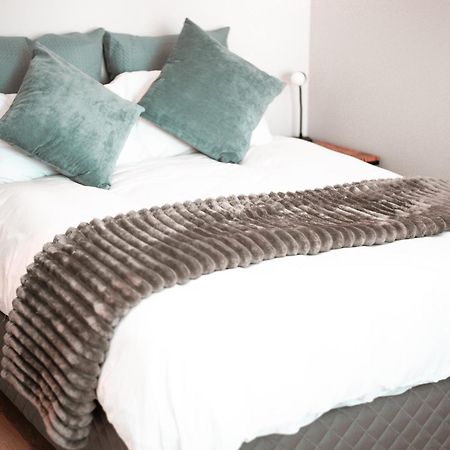 16 On Bree Luxury Studio Apartment With City Mountain Views เคปทาวน์ ภายนอก รูปภาพ